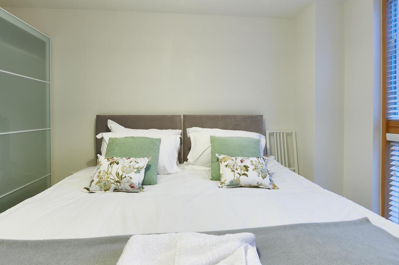 Shortstaymk Vizion Apartments, With Free Superfast Wi-Fi, Parking, Sky Sports And Movies Milton Keynes Exteriér fotografie