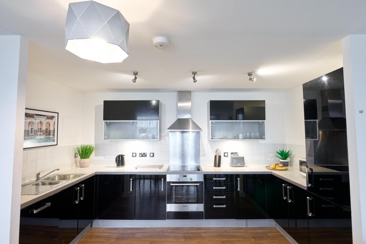 Shortstaymk Vizion Apartments, With Free Superfast Wi-Fi, Parking, Sky Sports And Movies Milton Keynes Exteriér fotografie