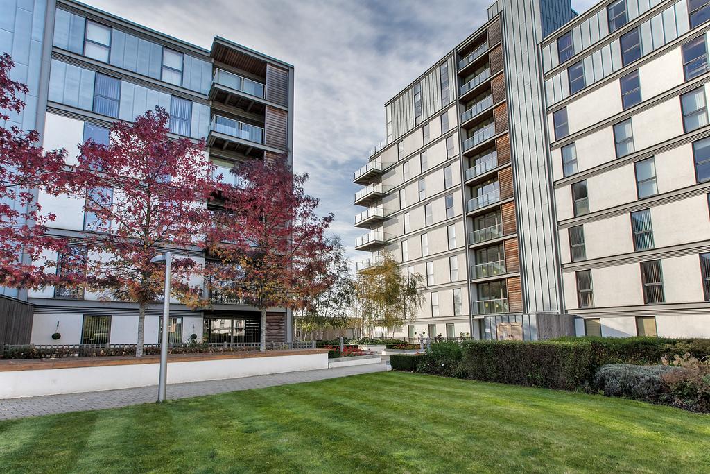 Shortstaymk Vizion Apartments, With Free Superfast Wi-Fi, Parking, Sky Sports And Movies Milton Keynes Exteriér fotografie