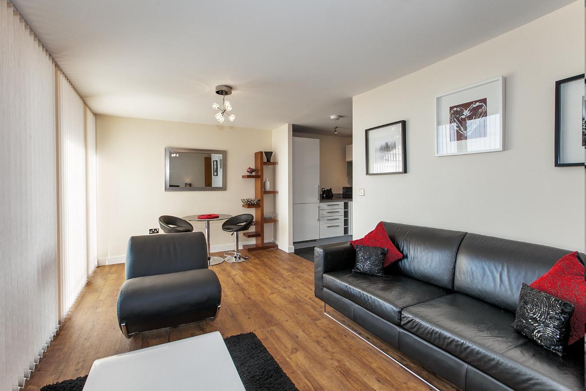 Shortstaymk Vizion Apartments, With Free Superfast Wi-Fi, Parking, Sky Sports And Movies Milton Keynes Pokoj fotografie