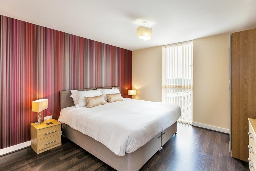 Shortstaymk Vizion Apartments, With Free Superfast Wi-Fi, Parking, Sky Sports And Movies Milton Keynes Exteriér fotografie