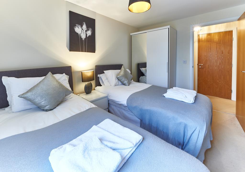 Shortstaymk Vizion Apartments, With Free Superfast Wi-Fi, Parking, Sky Sports And Movies Milton Keynes Exteriér fotografie