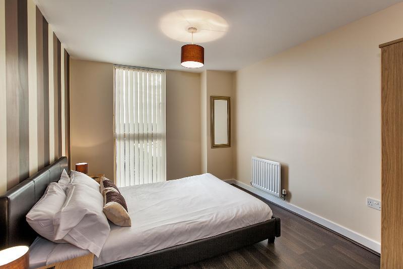 Shortstaymk Vizion Apartments, With Free Superfast Wi-Fi, Parking, Sky Sports And Movies Milton Keynes Exteriér fotografie